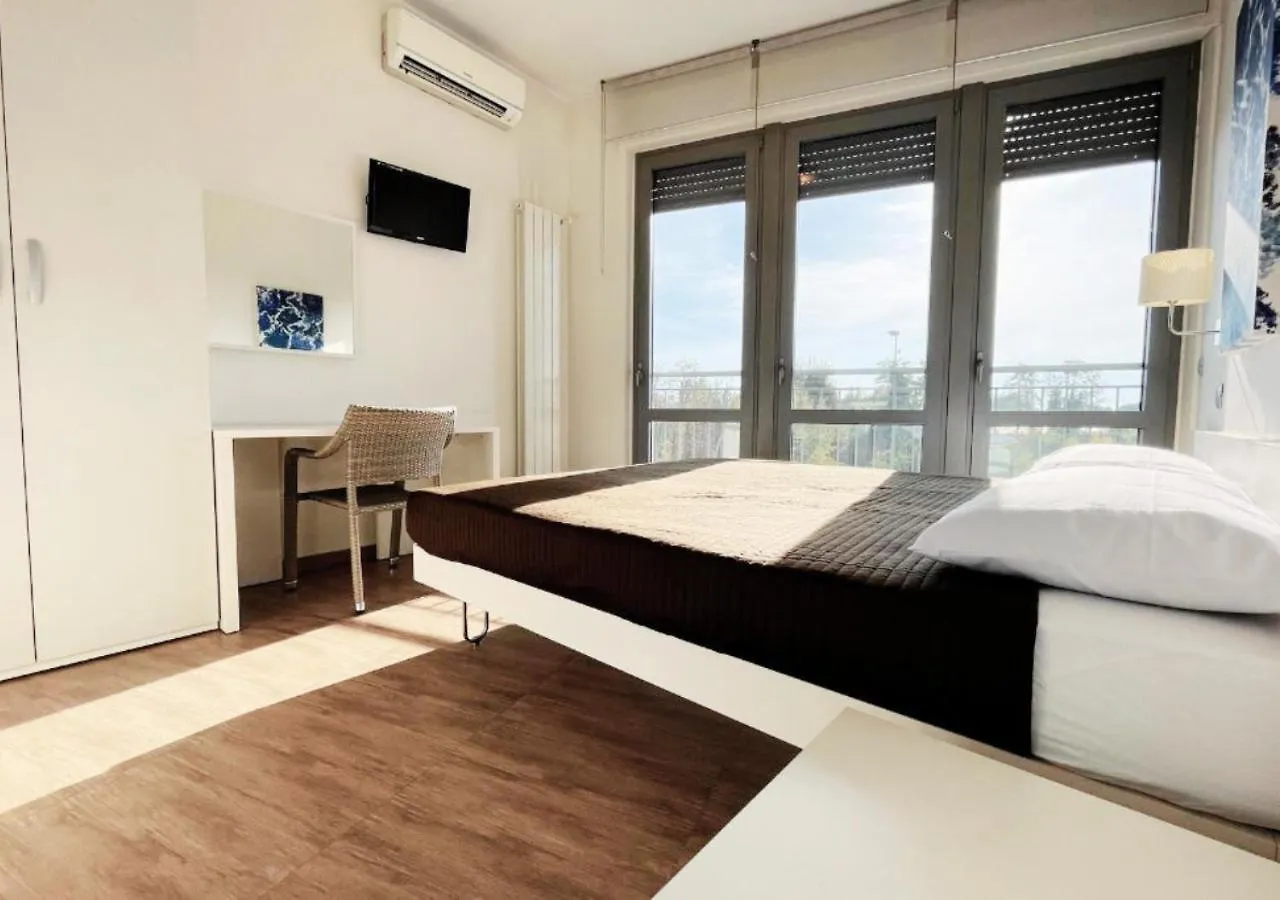 Affittacamere Hotel Belso Rosate Italia