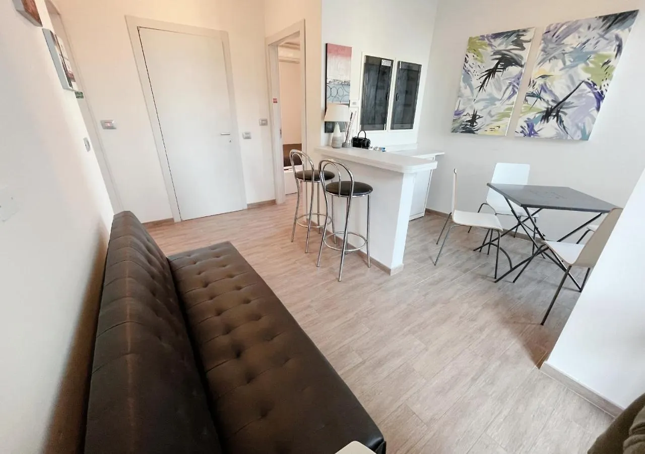 Hotel Belso Rosate 0*,  Italia